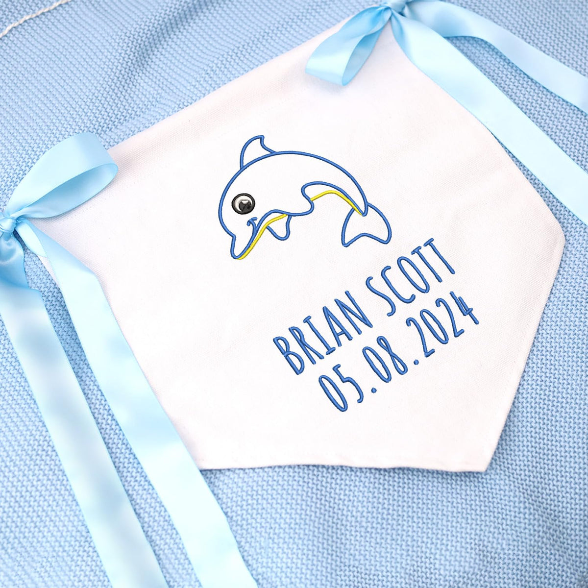 Personalized Baby Banner Flag, Baby Announcement Sign with Embroidered Animals, Baby Canvas Hanging Pennant Flag, Newborn Baby Banner with Bows Ribbon, Great gift for baby