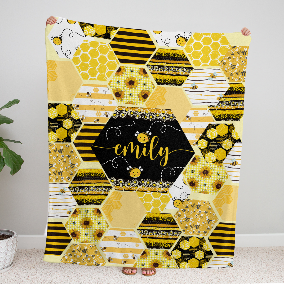 Personalized Baby Blankets for Girls - Custom Bee Baby Blankets with Name, Swaddle Blankets in 3 Sizes for Newborn, Gift For Baby