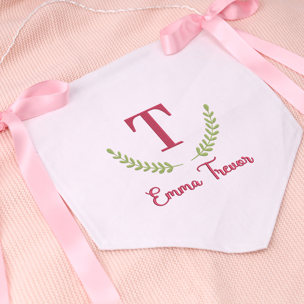 Personalized Embroidered Baby Banner, Canvas Hanging Pennant Flag Baby Banner, Welcome Baby Banner with Bows, Wall Sign Decor for Nursery Bedroom Playroom Font Door Baby Kids