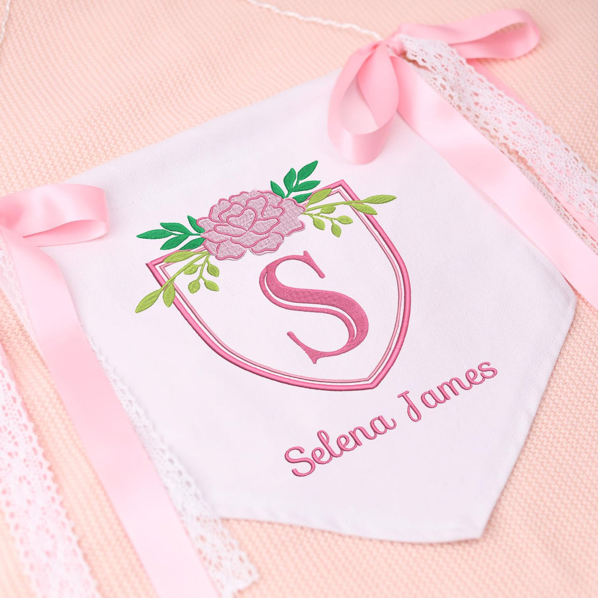 Baby Banner with BOWs, Personalized Baby Annoucement Sign, Baby Hospital Name Sign, Canvas Hanging Pennant Flag Baby Banner, Great gift for baby