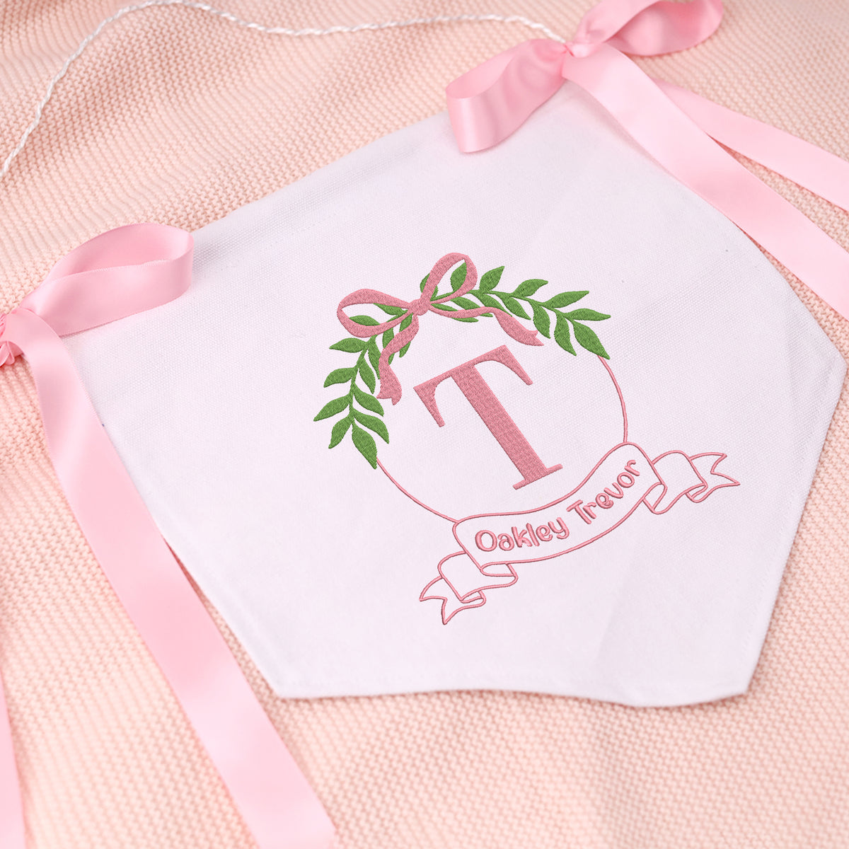Personalized Baby Banner, Round Leaf Embroidered Baby Name Flag, Hospital Door Sign, Baby Shower Banner with Bows