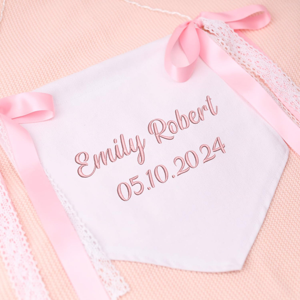 Personalized Embroidered Baby Banner Flag, Baby Announcement Sign, Baby Canvas Hanging Pennant Flag, Newborn Baby Banner with Bows Ribbon, Great gift for baby
