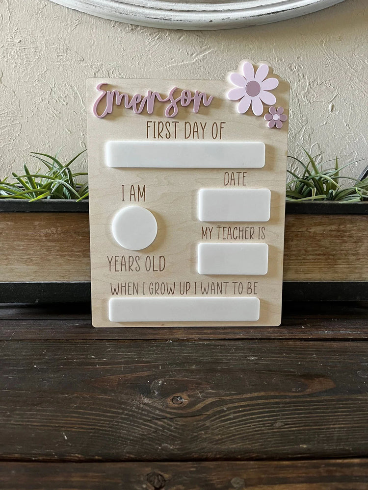 Personalized Sign For First/Last Day of School, Back To School Gift For Kids, Photo Prop