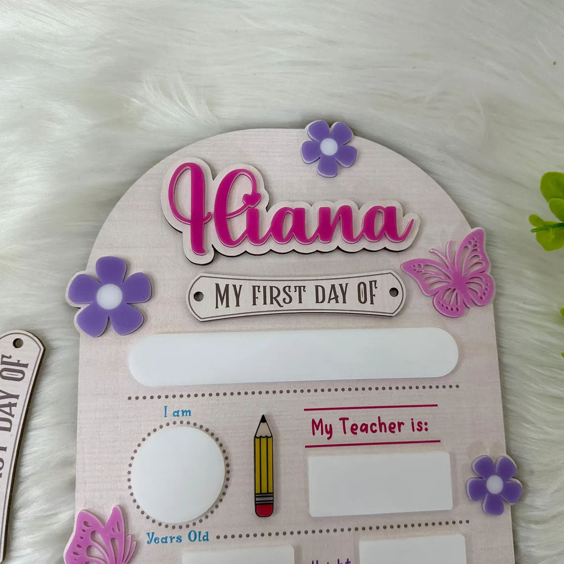 Personalized First/Last Day Of School Sign With Butterfly, Educational Toys, Gift Photo Prop For Kids